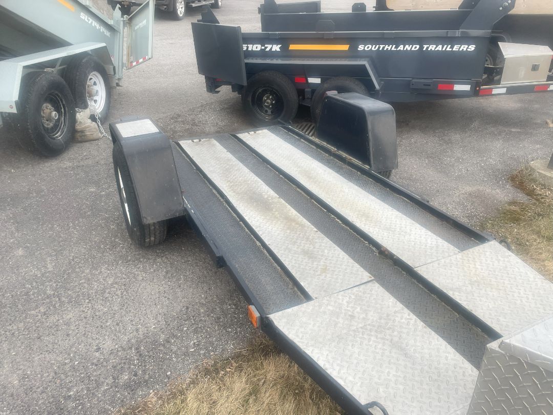 Black and Aluminum Sterling 14.4 foot trailer, 2001,