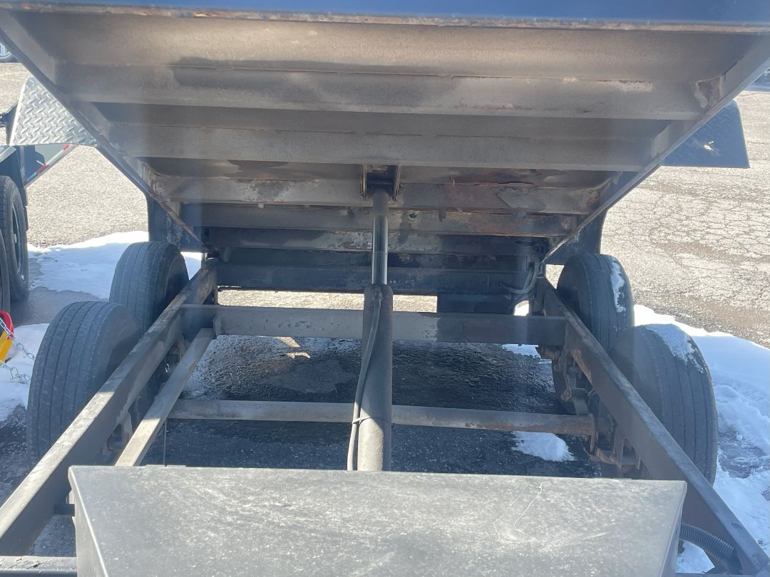 SOLD Black 2012 Action Hydraulic black Dump trailer 5 X 10