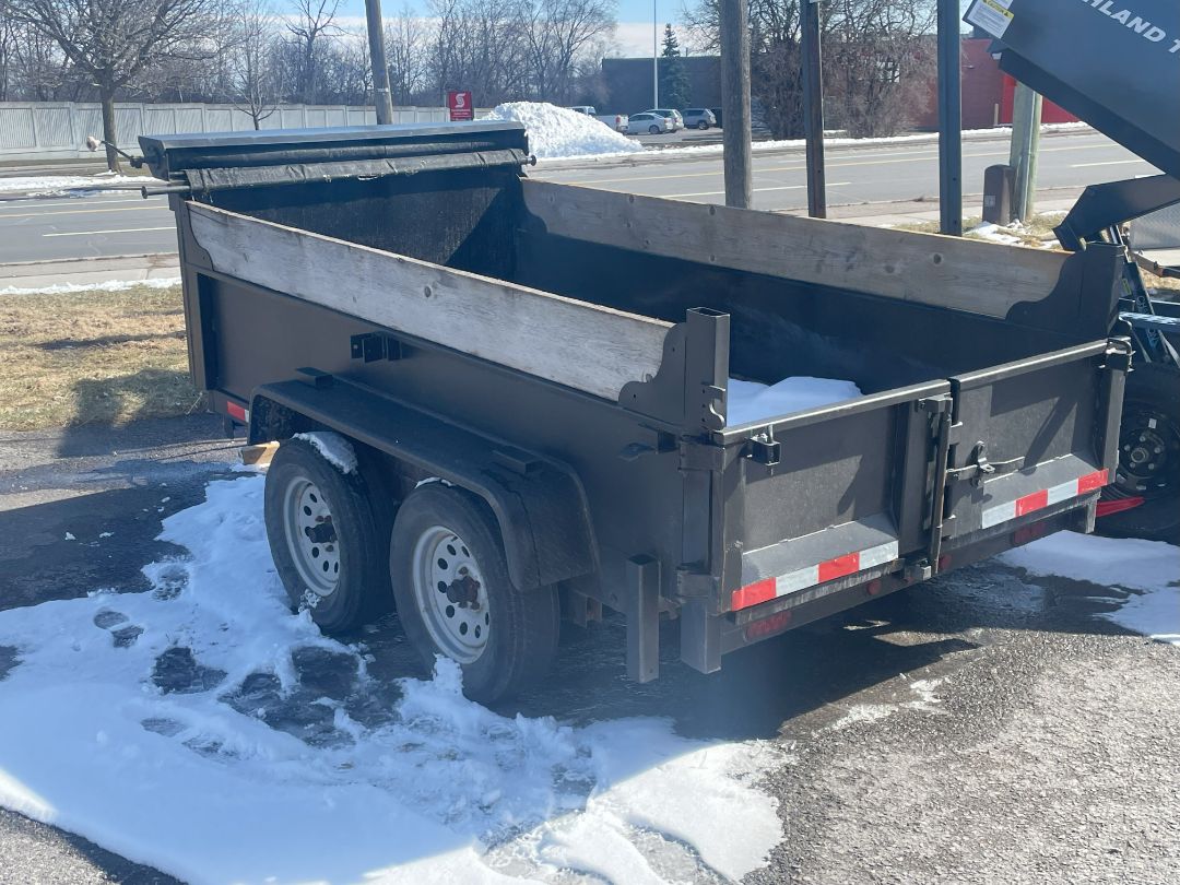 SOLD Black 2012 Action Hydraulic black Dump trailer 5 X 10