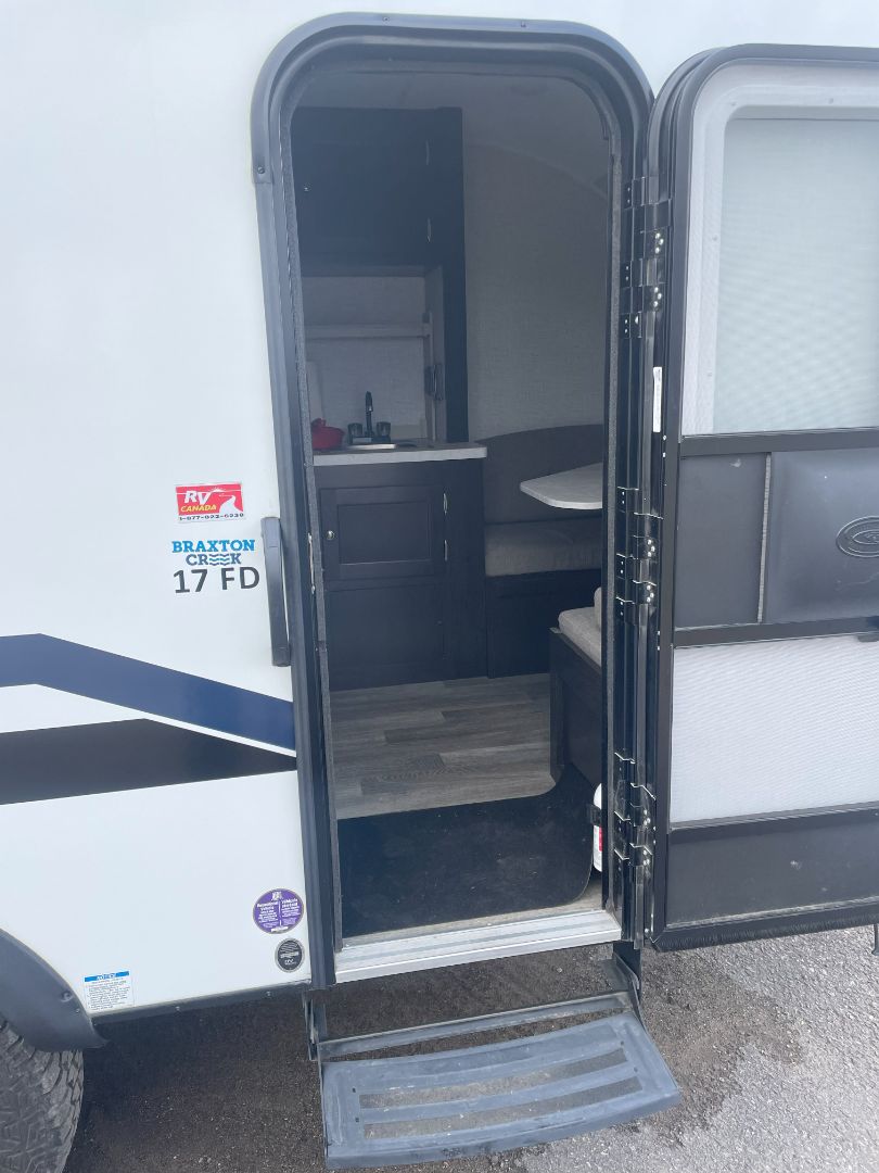 2021 Bushwhacker plus trailer FD, 18 foot