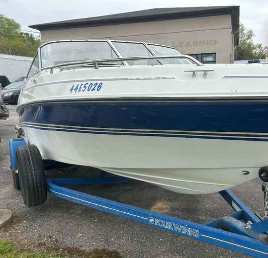 SOLD!!! Four Winns 1996 Four Winns Horizon 190 Bowrider, 19 foot